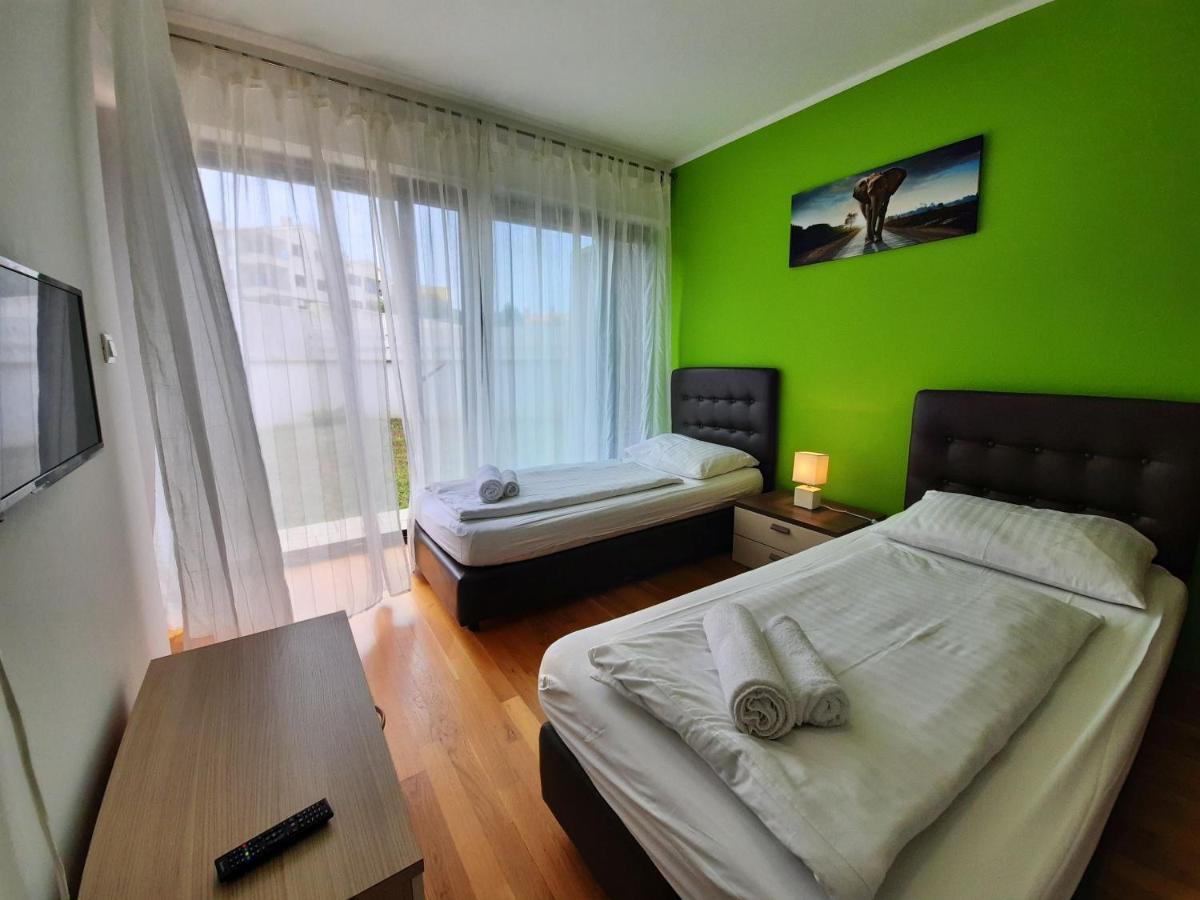 Maslina Apartment Premantura Exterior photo